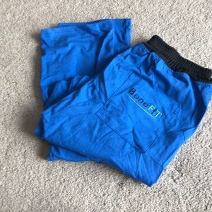 Benefit waterproof scrub pants